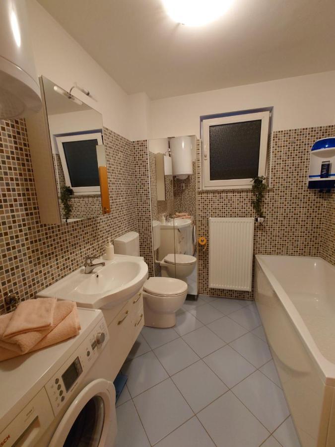 شقة Apartman Mare Nostrum**** غييكا المظهر الخارجي الصورة